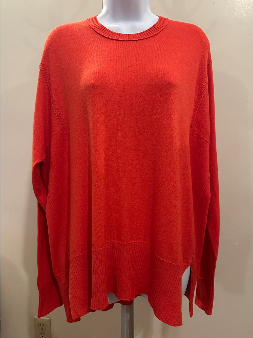 Zaket & Plover Women's Bright Red Crewneck Sweater - Timeless Everyday Knit